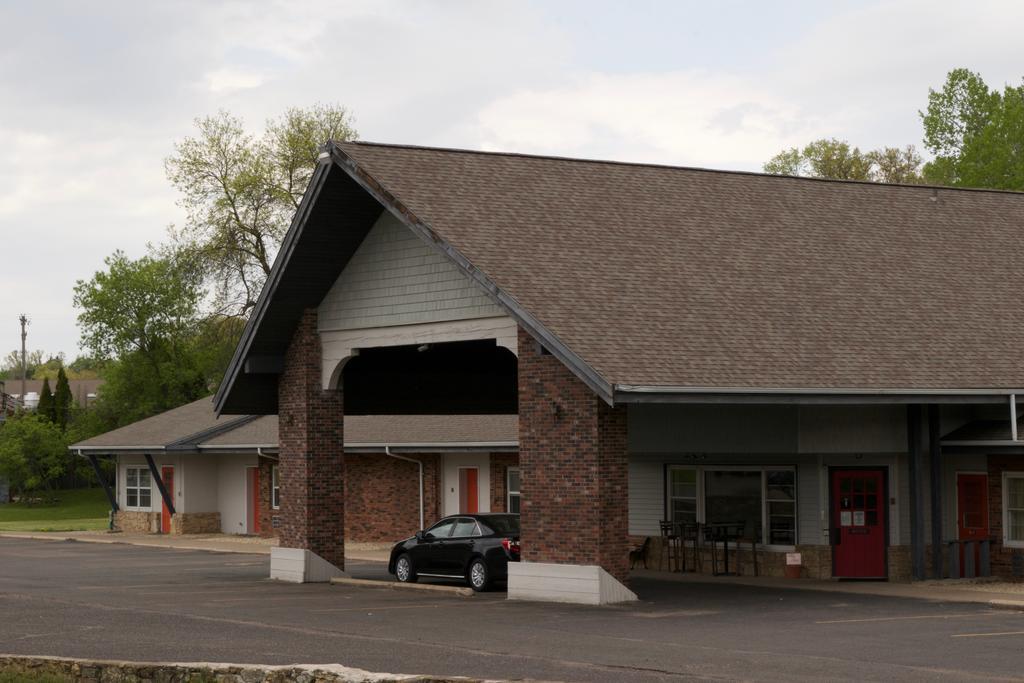 Amerivu Inn & Suites - St Croix Falls Saint Croix Falls Exterior photo